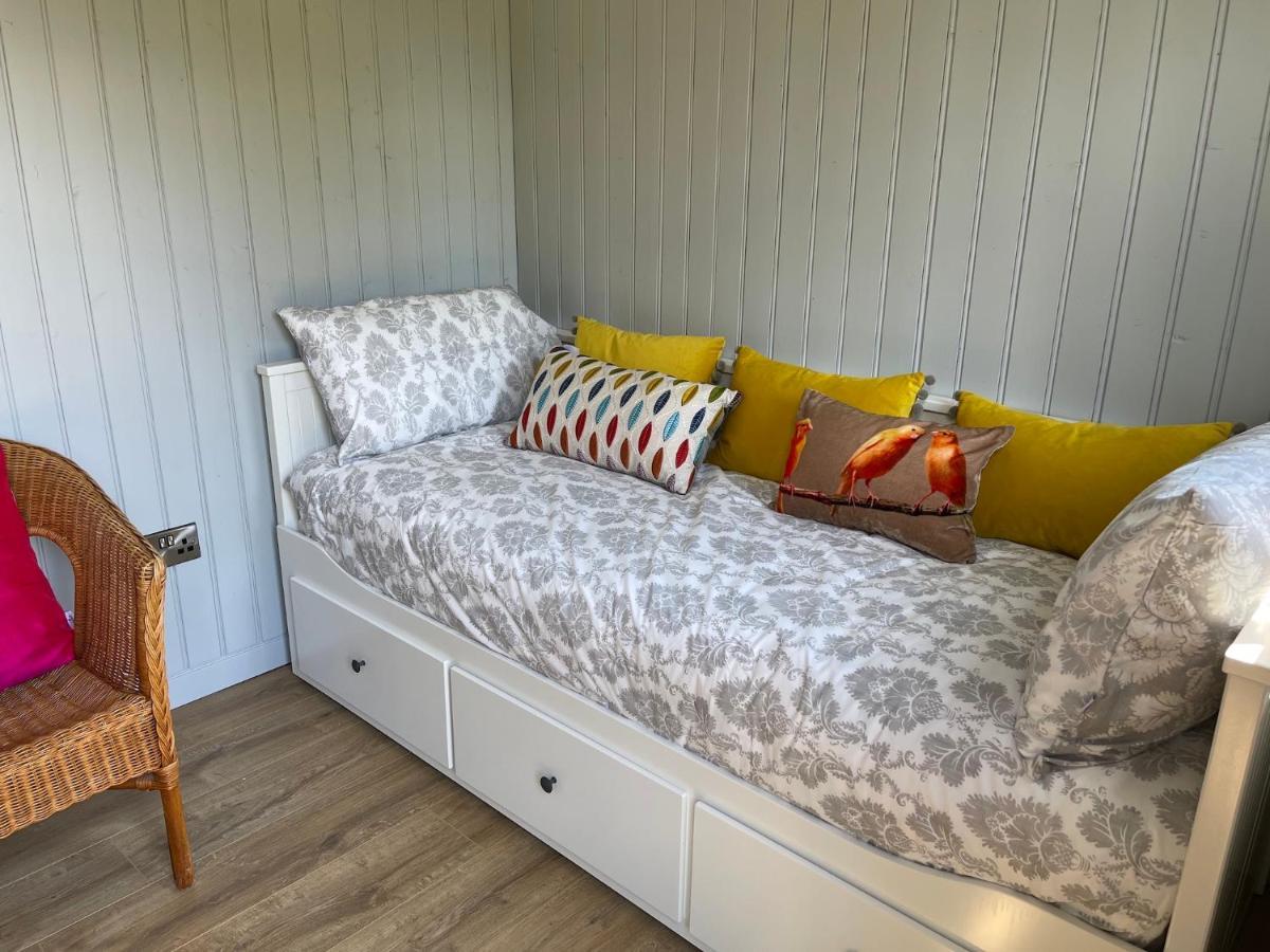 Hawthorn Hut Kilkenny Glamping At Jenkinstown House 호텔 Jenkinstown Park 외부 사진
